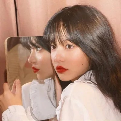 魔镜魔镜变变变海报